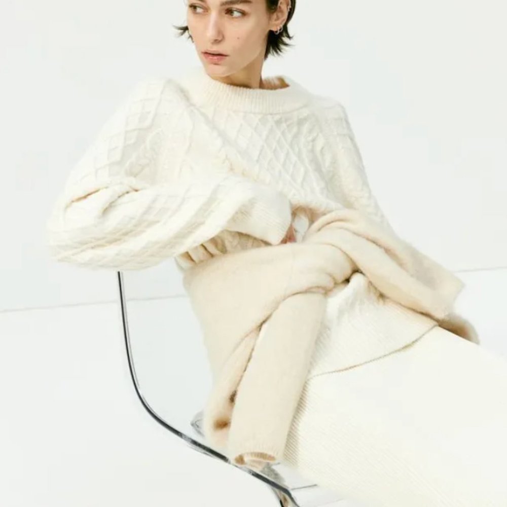 H&M Size S Cable Knit Sweater